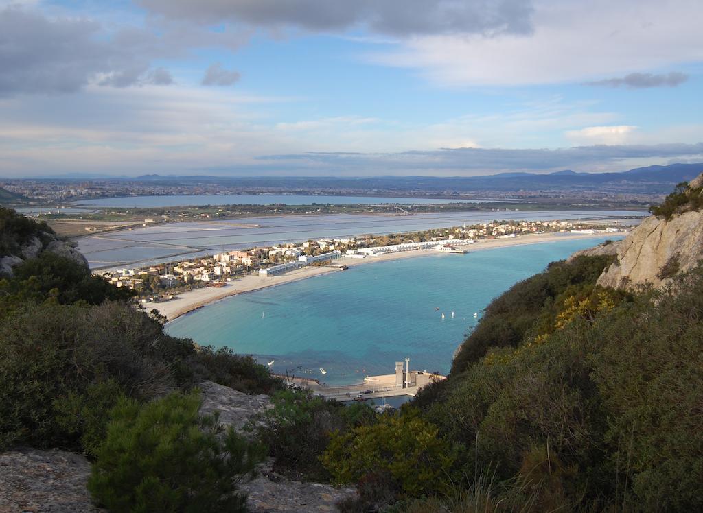Car'Loft Beachside Cagliari Room photo